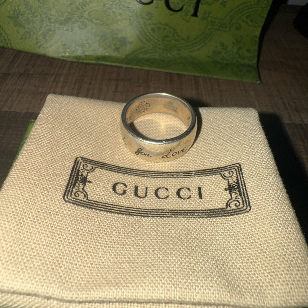 Gucci Blind For Love Sterling Silver Ring - Picture 3 of 8